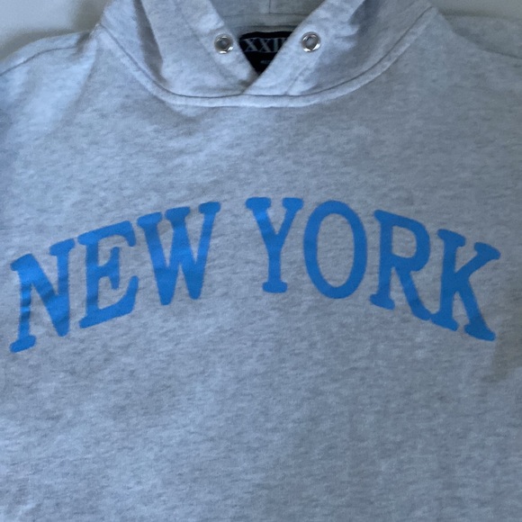 XXIII New York hoodie - Picture 2 of 8